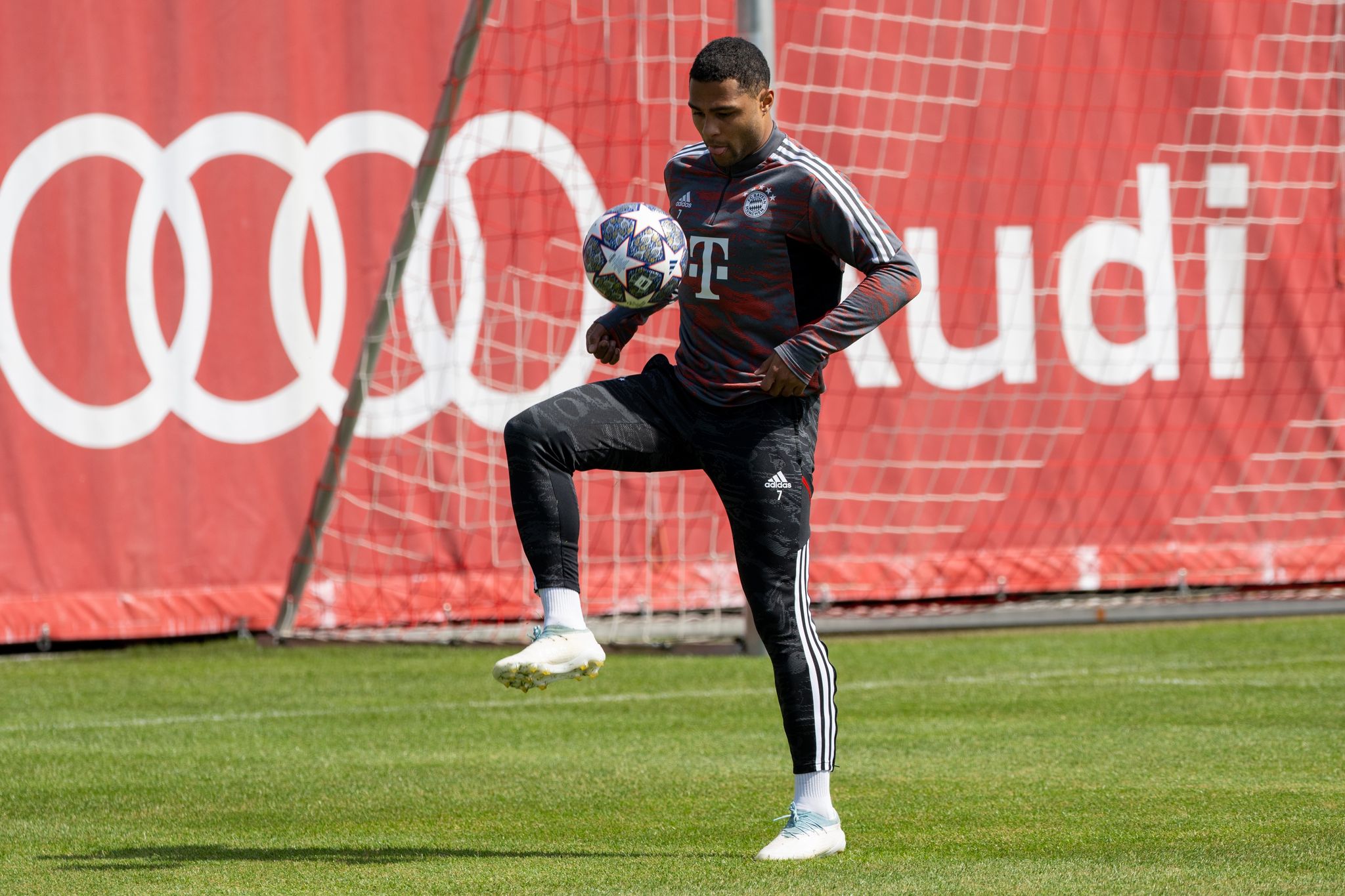 Ist Zurück Im Bayern-Training: Serge Gnabry.