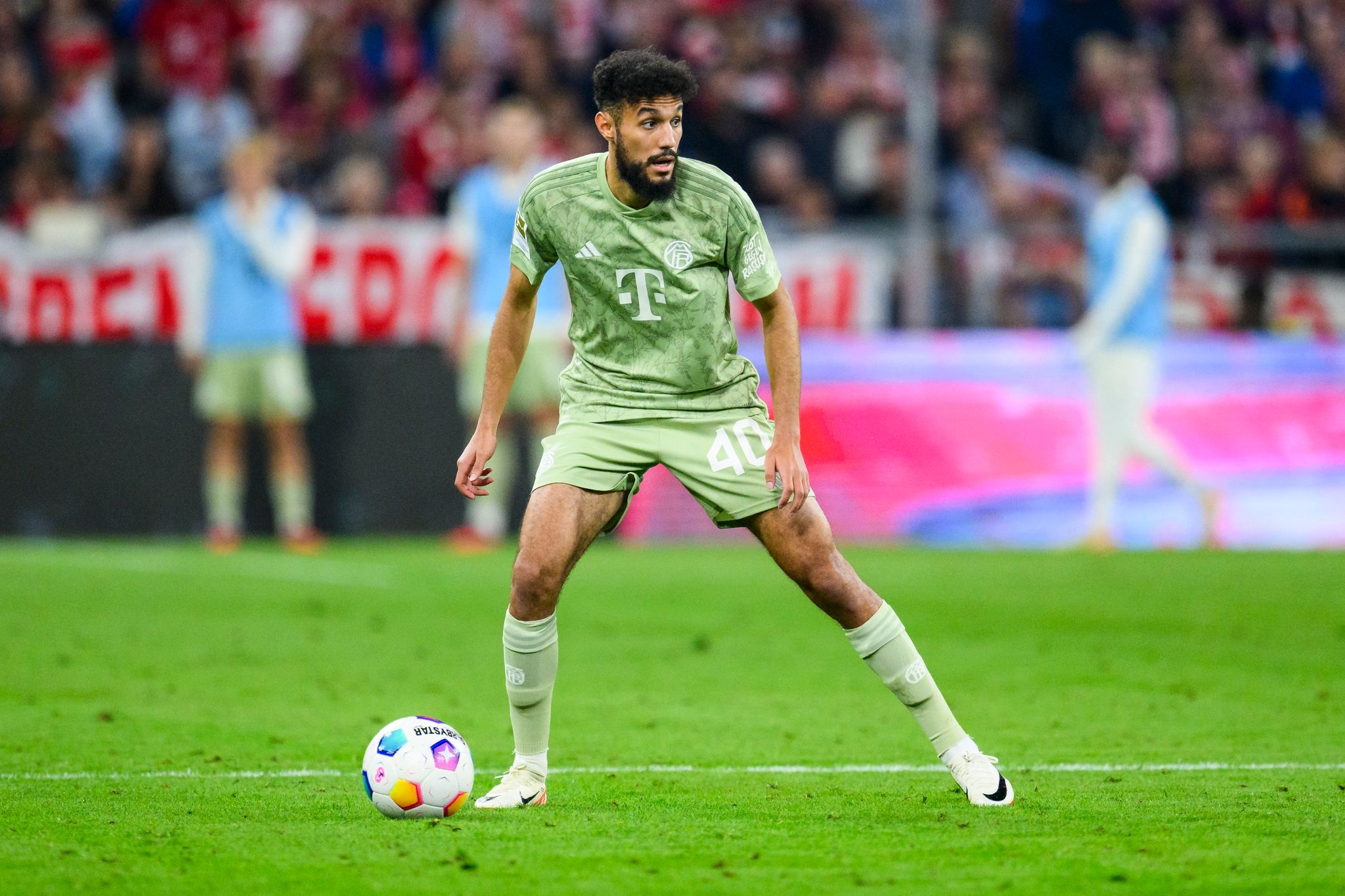 Sorgte Mit Einem Instagram-Beitrag Für Aufsehen: Bayern-Profi Noussair Mazraoui.