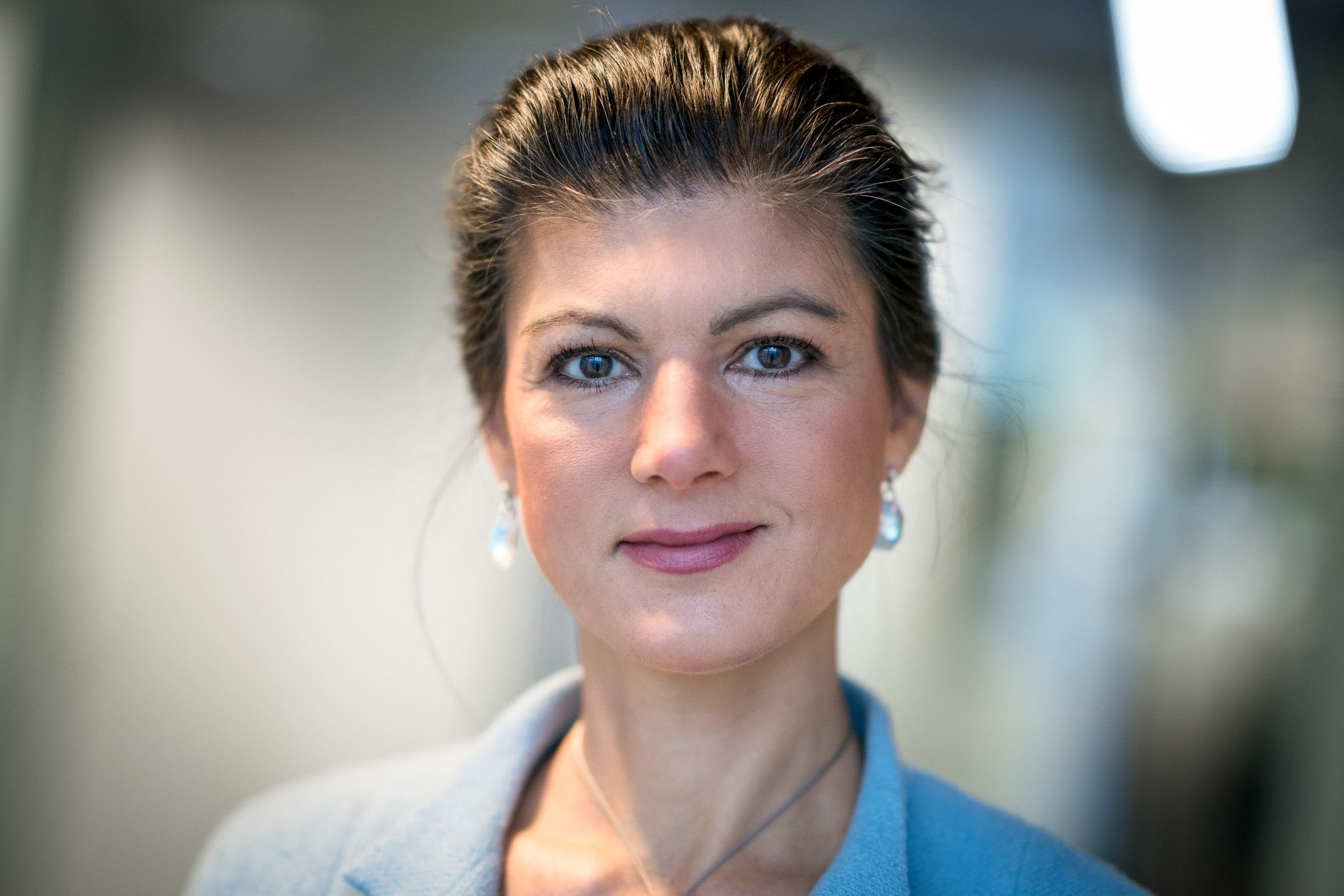 «Da Ist Natürlich Auch Dieser Wahnsinnige Druck In Sachen Gewicht Und Schönheit, Der Vor Allem Auf Junge Frauen Ausgeübt Wird»: Sahra Wagenknecht.