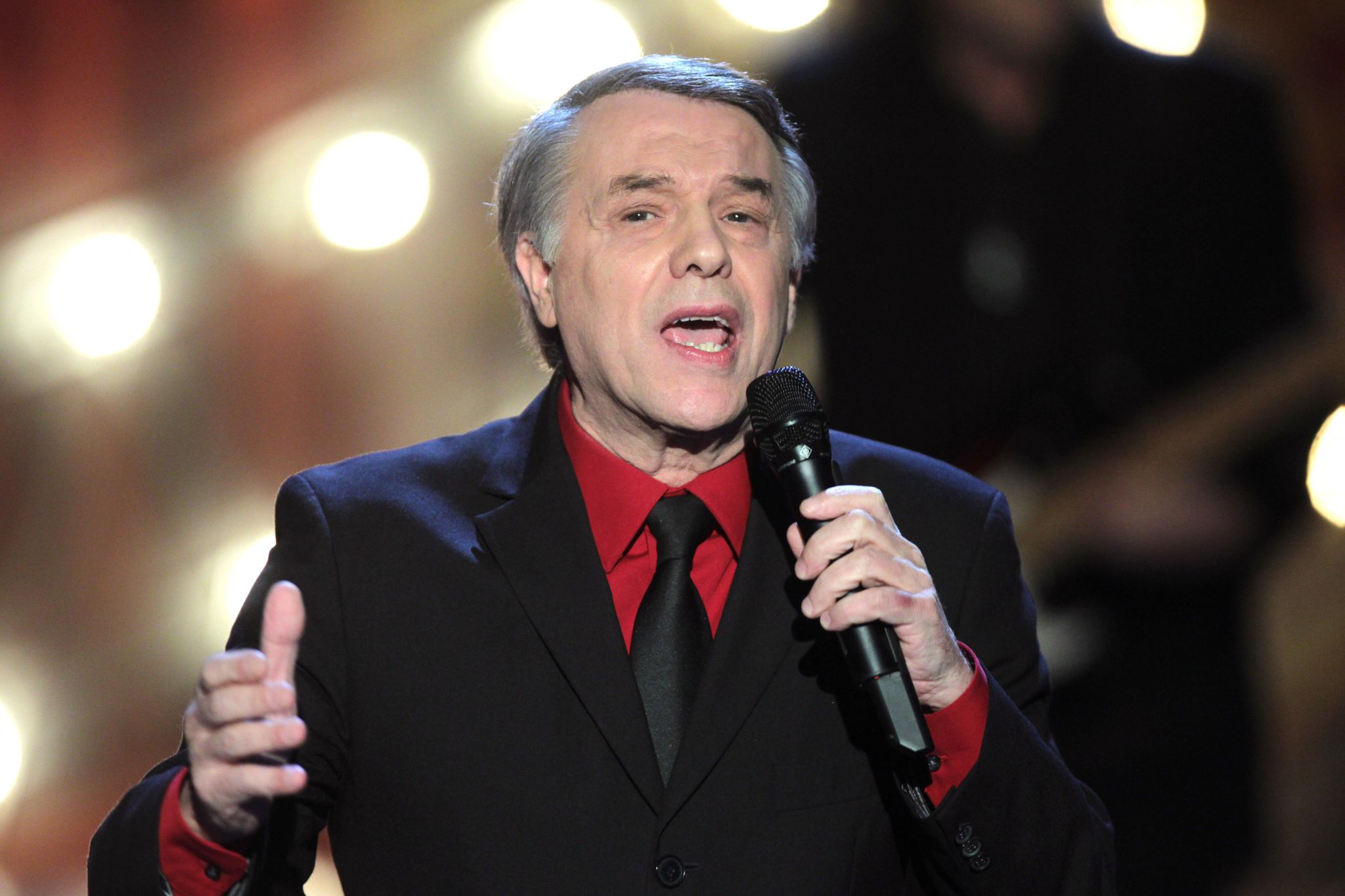 Bericht: Salvatore Adamo Sagt Konzert In Frankreich Ab