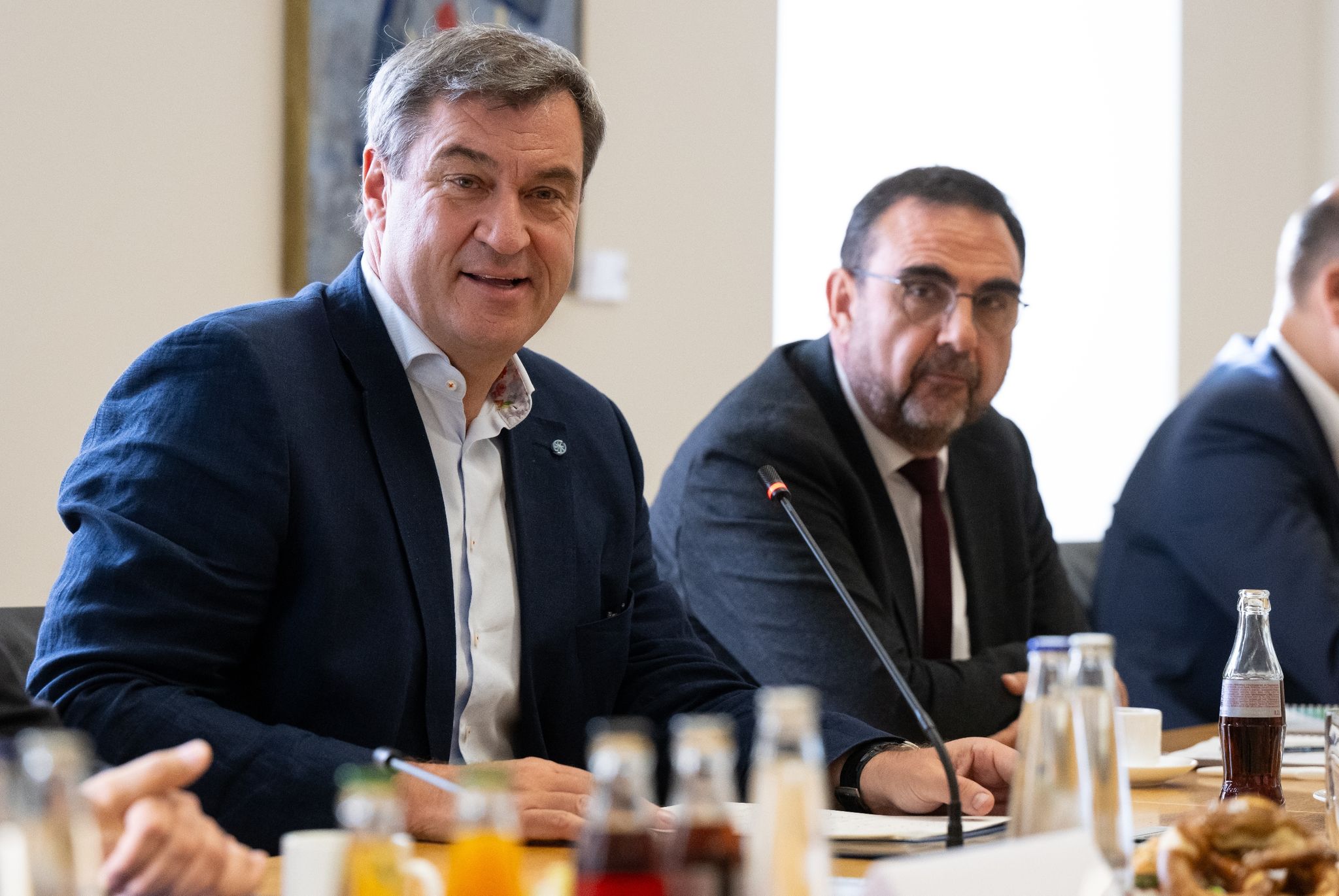 Regierung In Bayern: CSU Und Freie Wähler über Inhalte Einig