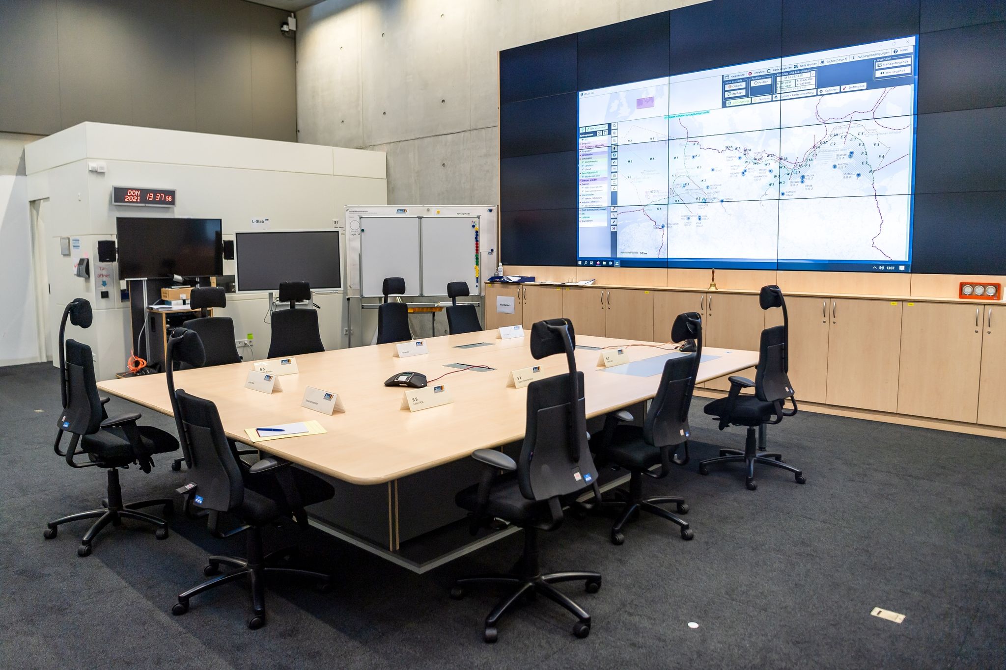 Der Sonderlageraum Des Havariekommandos In Cuxhaven.