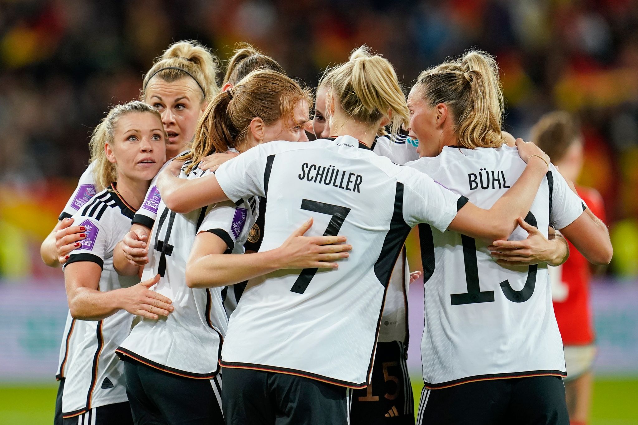 Die DFB-Frauen Treten Gegen Island An.
