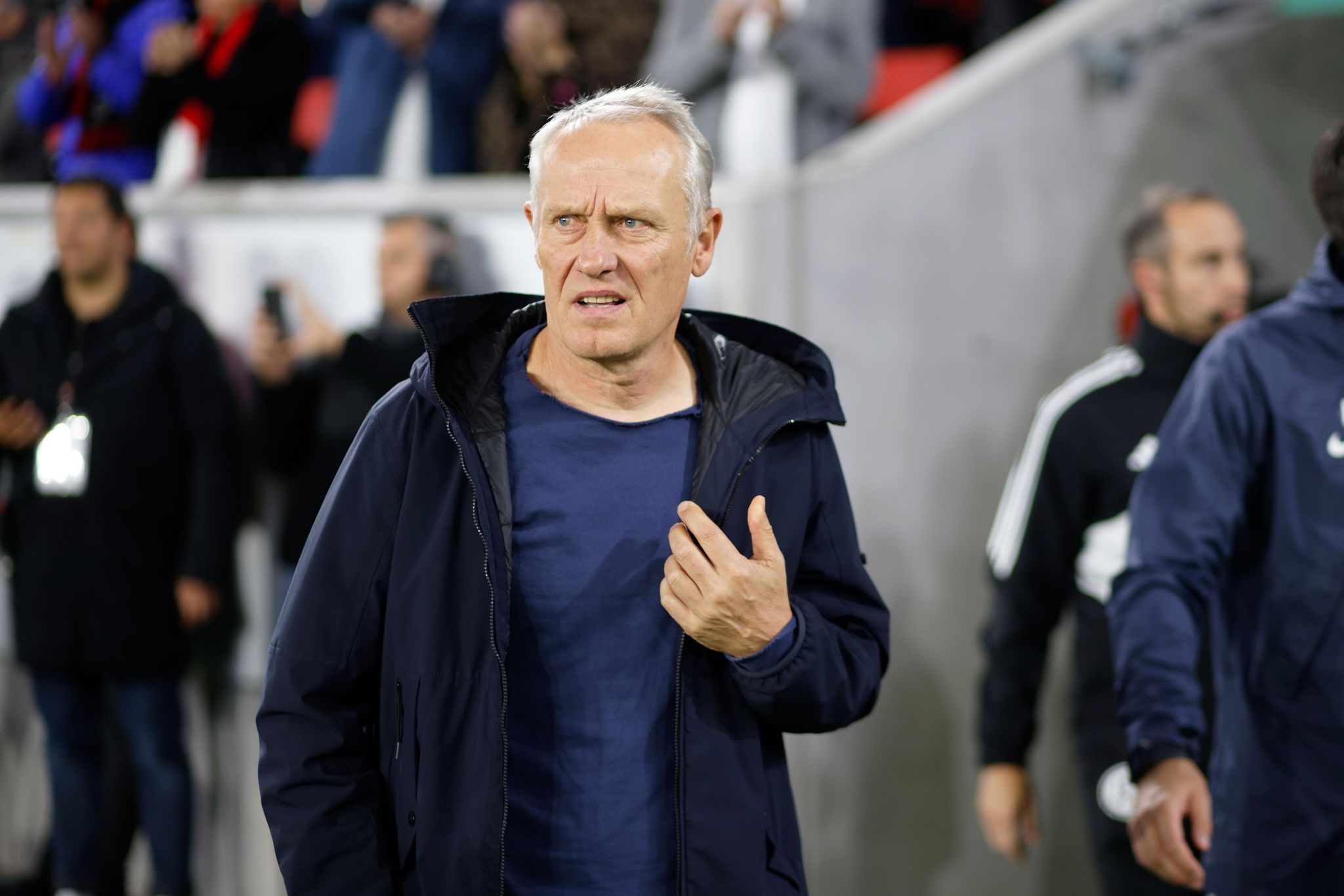 Freiburgs Trainer Christian Streich Ist Nach Dem Spiel Gegen Paderborn Enttäuscht.