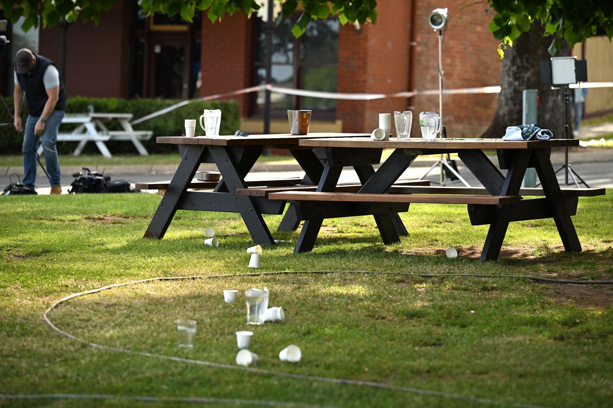 In Dem Biergarten Der Kleinstadt Daylesford Haben Fünf Menschen Ihr Leben Verloren.