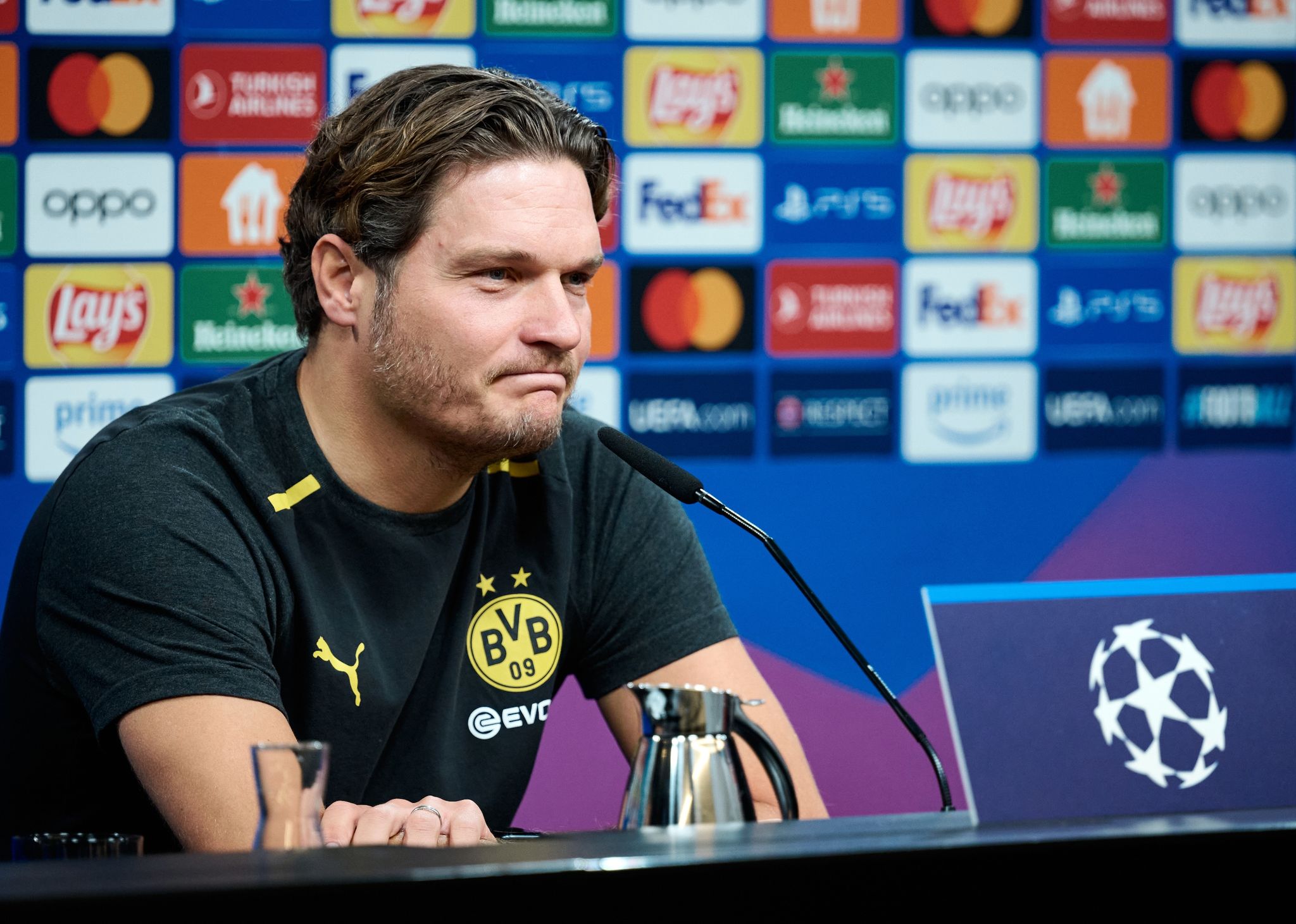 Ist Mit Borussia Dortmund In Der Königsklasse Gefordert: BVB-Coach Edin Terzic.