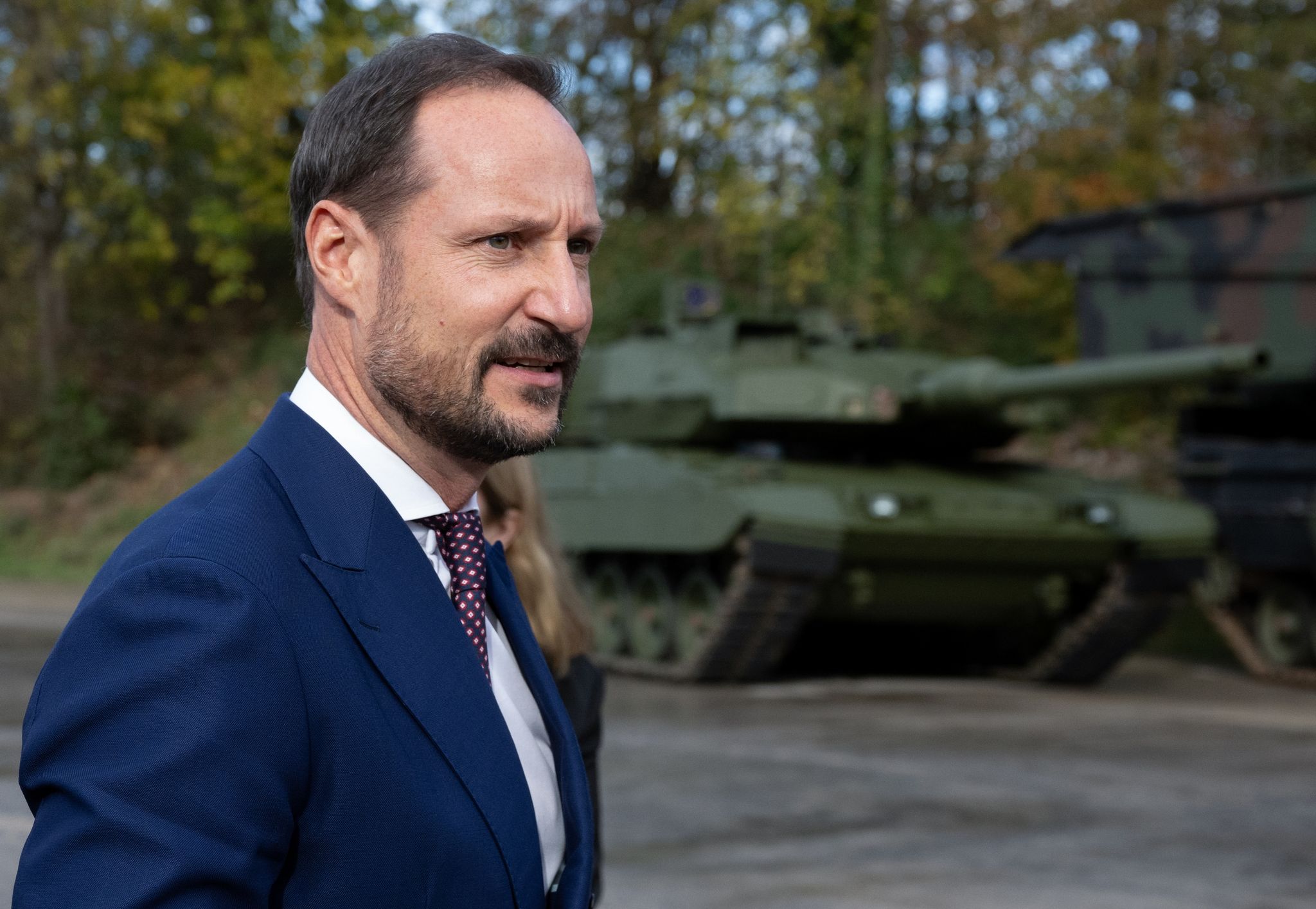 Der Norwegische Kronprinz Ist Zu Einem Viertägigen Besuch Nach Deutschland Gekommen.