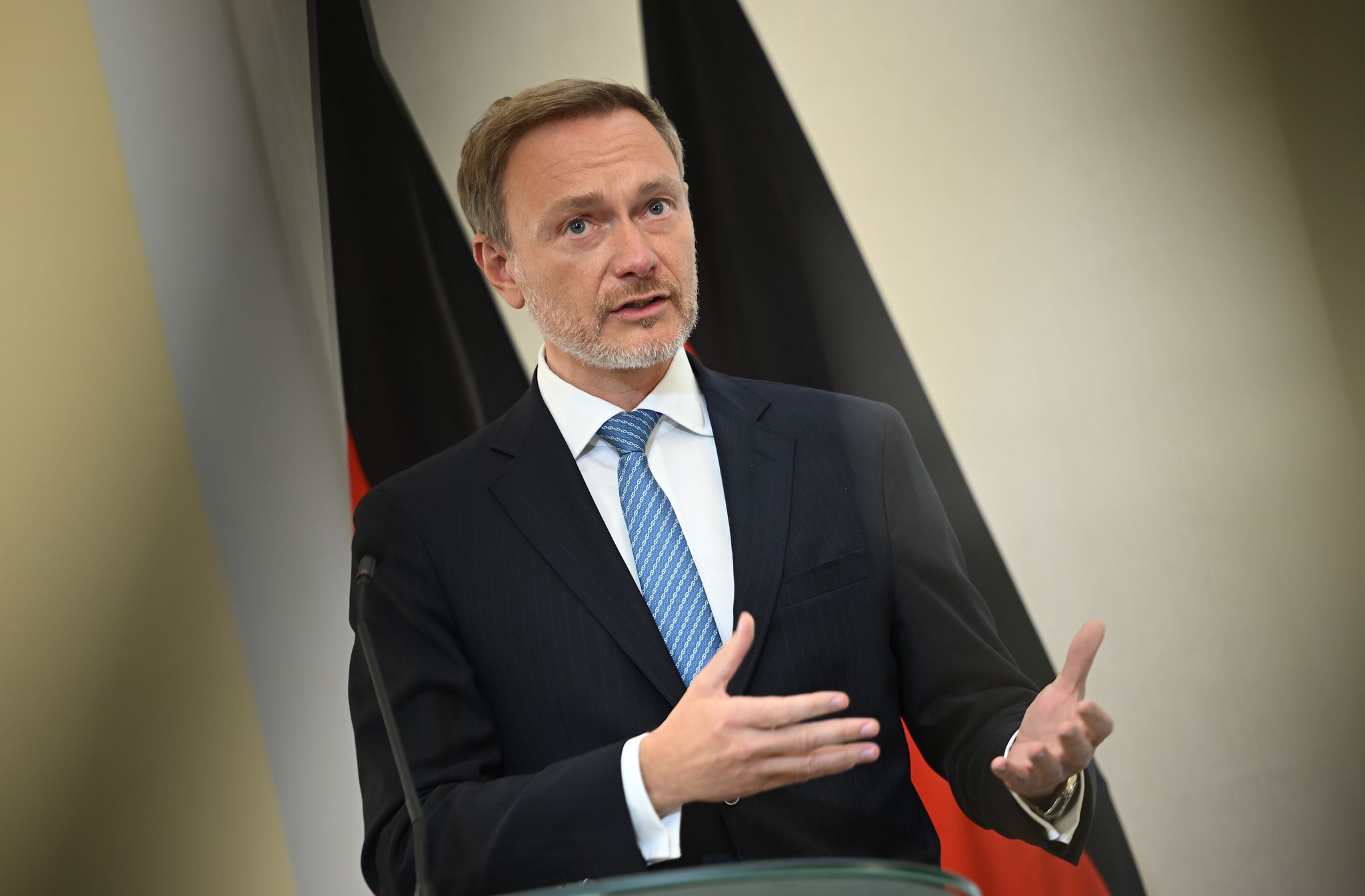 Mit Der Wirtschaftlichen Dynamik Im Land Nicht Zufrieden: Bundesfinanzminister Christian Lindner.