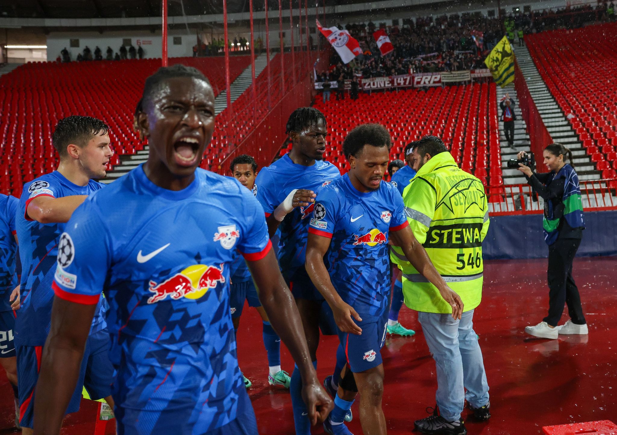 RB Leipzig Setzte Sich Knapp Bei Roter Stern Belgrad Durch.