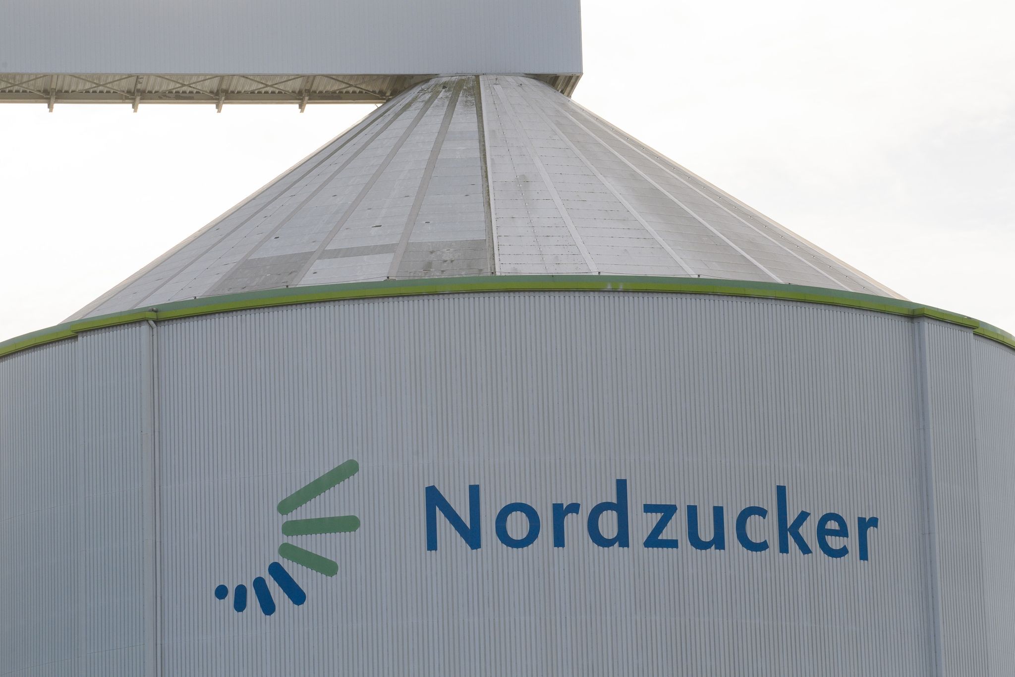 "Nordzucker" Ist Auf Einem Silo Zu Lesen.