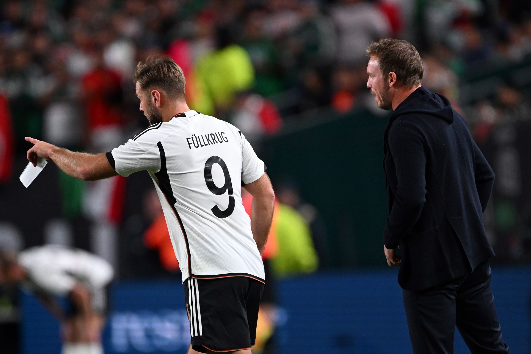 Für Bundestrainer Julian Nagelsmann (r) Ist Füllkrug Ist Auch Eine Fix-Größe Für Die Kommenden Länderspiele.