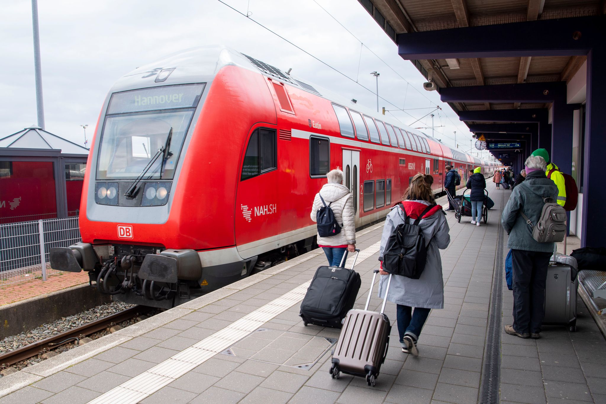 Lies Fordert Stabilen Preis Fürs Deutschlandticket