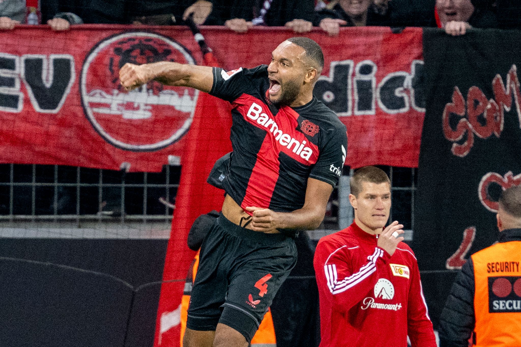 Jonathan Tah Und Seine Leverkusener Stehen Nach Dem Sieg Gegen Union Wieder An Der Tabellenspitze.