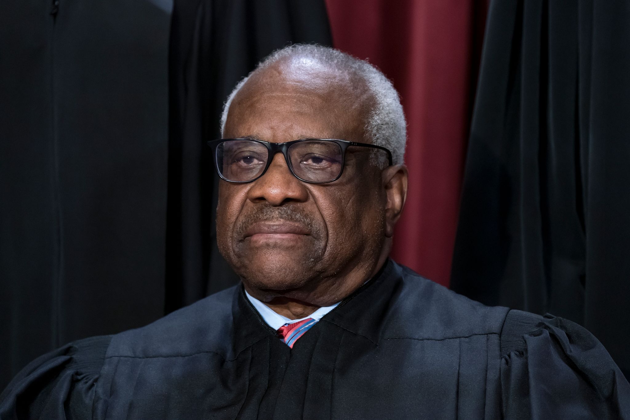Berichte über Teure Geschenke An Supreme-Court-Richter Clarence Thomas Hatten Eine Ethik-Debatte Ausgelöst.