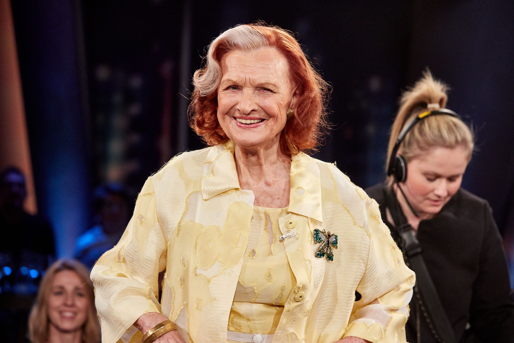 Brigitte Antonius, Schauspielerin, Steht Vor Der Aufzeichnung Der «NDR Talk Show» Auf Der Bühne.