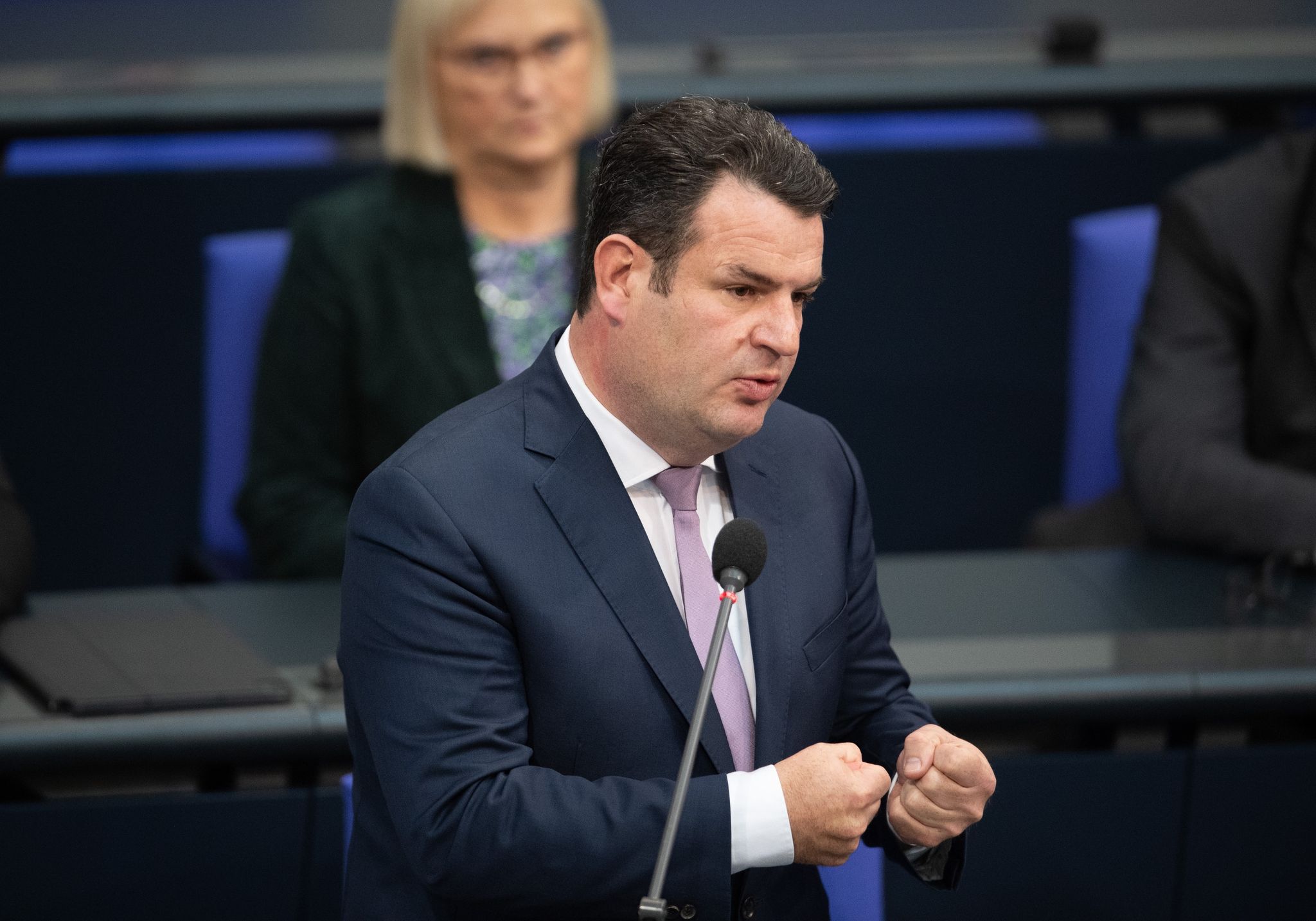 Bundesarbeitsminister Hubertus Heil Unterstrich In Der ARD-Sendung «hart, Aber Fair» Arbeit Müsse Sich Lohnen.