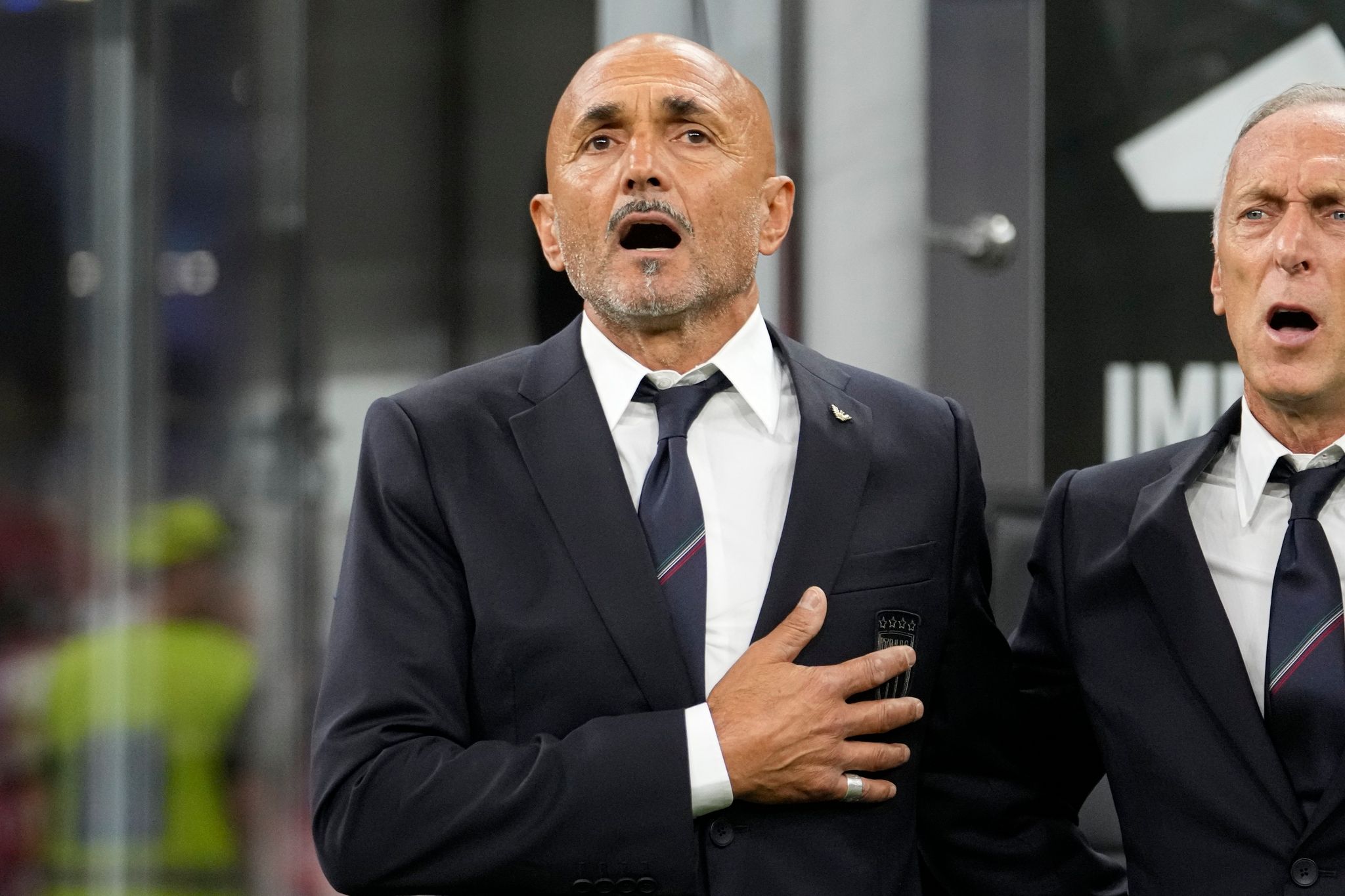 Nationaltrainer Luciano Spalletti Steht Mit Italien Unter Druck.