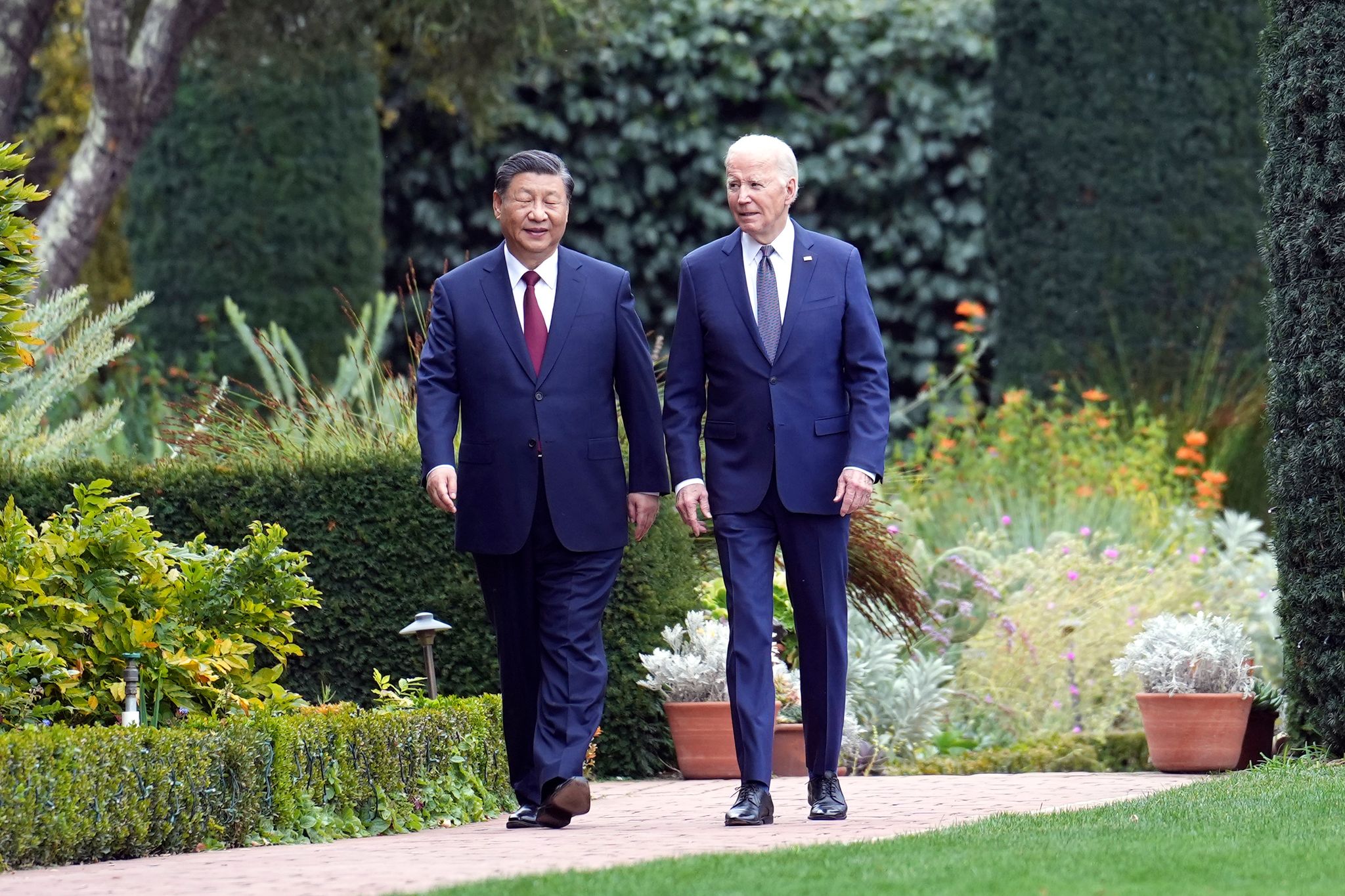 US-Präsident Joe Biden (r), Und Chinas Staatschef Xi Jingping Kamen Zu Gesprächen In San Francisco Zusammen.
